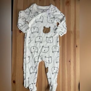 Baby Gap button down sleeper bears 3-6 months